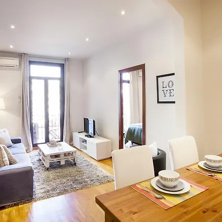 & Deco Viladomat Апартаменты